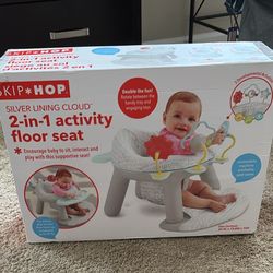 Skip Hop Floor Seat