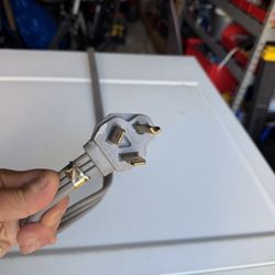 Frigidaire Electric 220 V Dryer