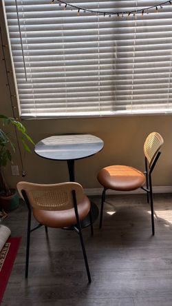 Round Bistro Table and 2 Chairs Set