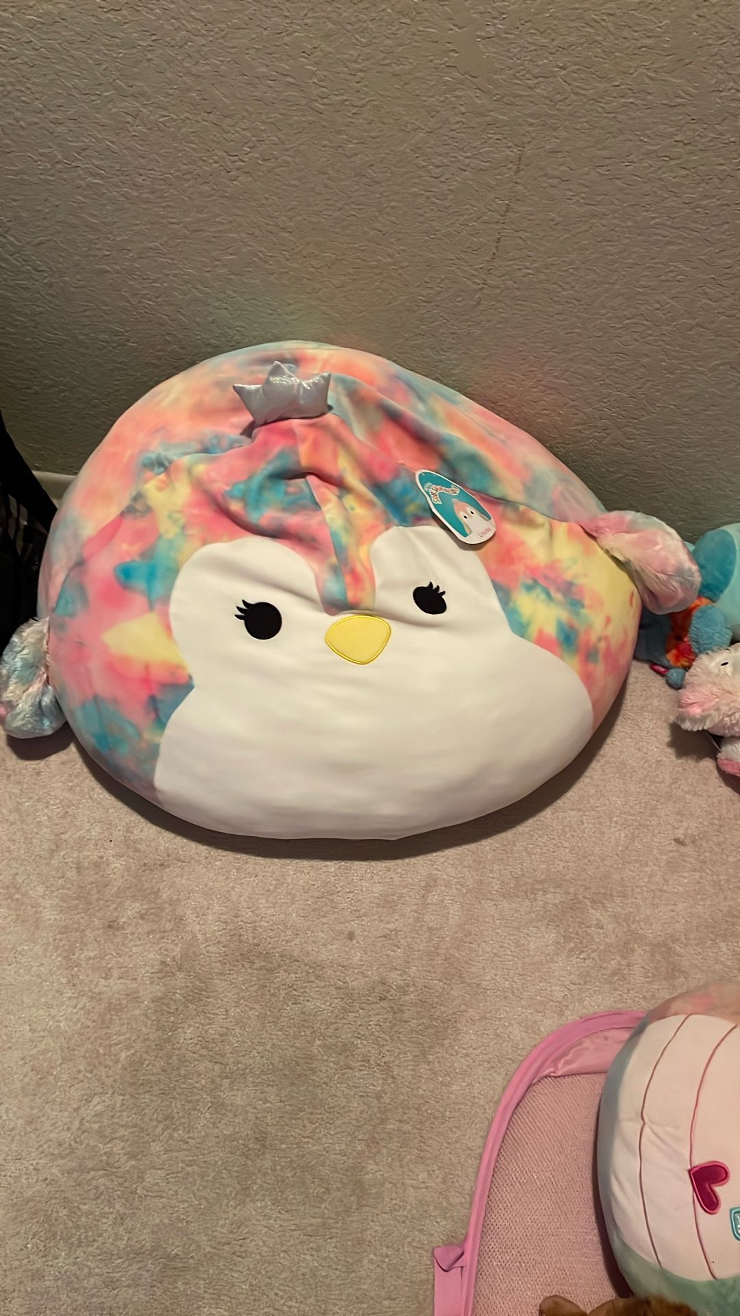 LOUISA BIG SQUISHMALLOW