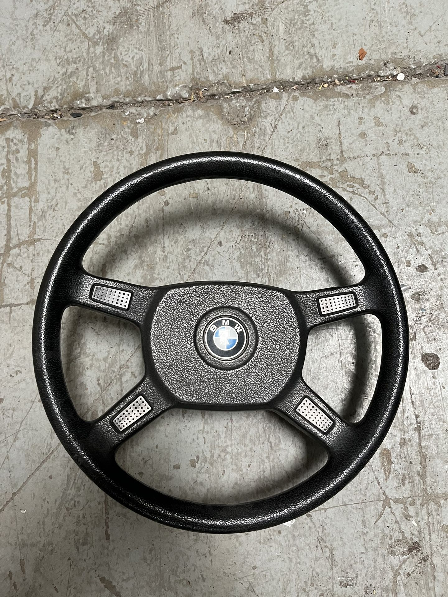 Bmw E30 Steering Wheel