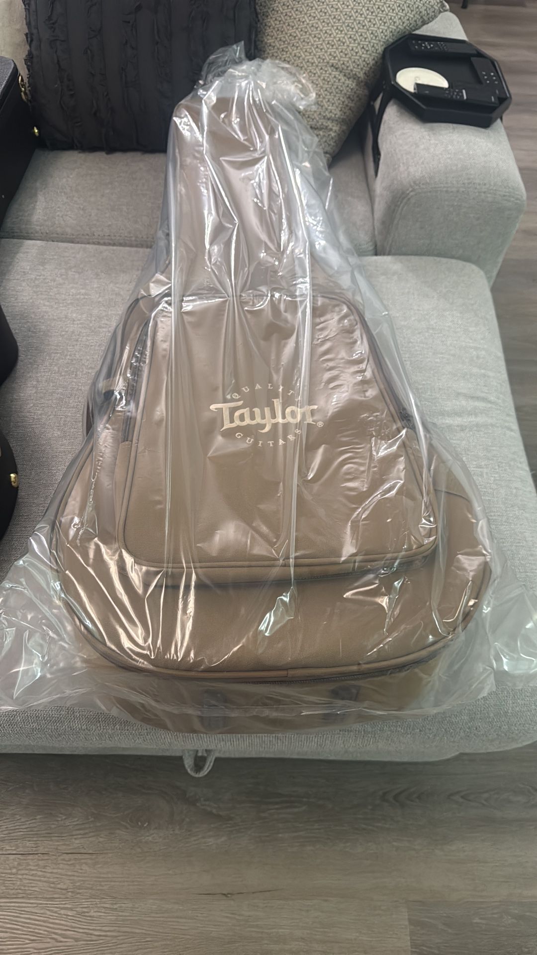 Brand New Taylor Grand Concert Acoustic Guitar Gig Bag