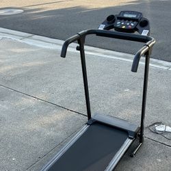 Brand new electric running treadmill for 140