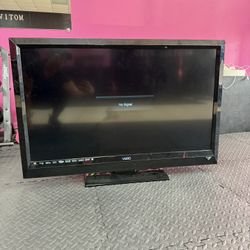 Vizio 40” TV 1080p