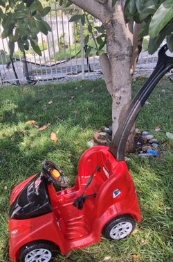 Step 2 push car $25 obo runs good everything works perfect Slauson ave /van ness