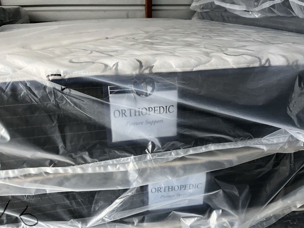 **TWIN,FULL,QUEEN AND KING MATTRESS SET BEST PRICE IN TOWN*BRAND NEW PLUSH TOP MATTRESS ORTHOPEDIC*
