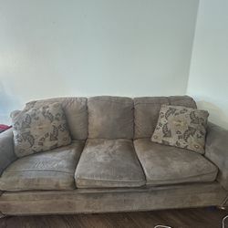Brown 3 Seat Couch With Pull Out Bed + 2 Pillows 