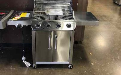 Brand New Char-Broil Grill (Model:(contact info removed)19) 5JO