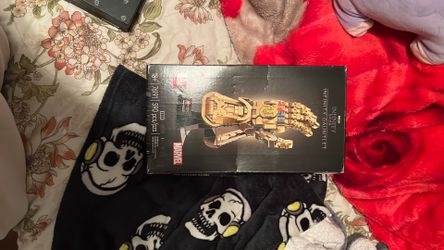 Thanos Infinity Gauntlet Lego Set