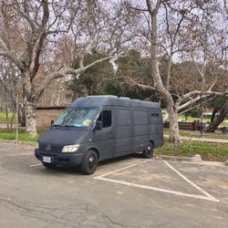 2003 Mercedes Sprinter