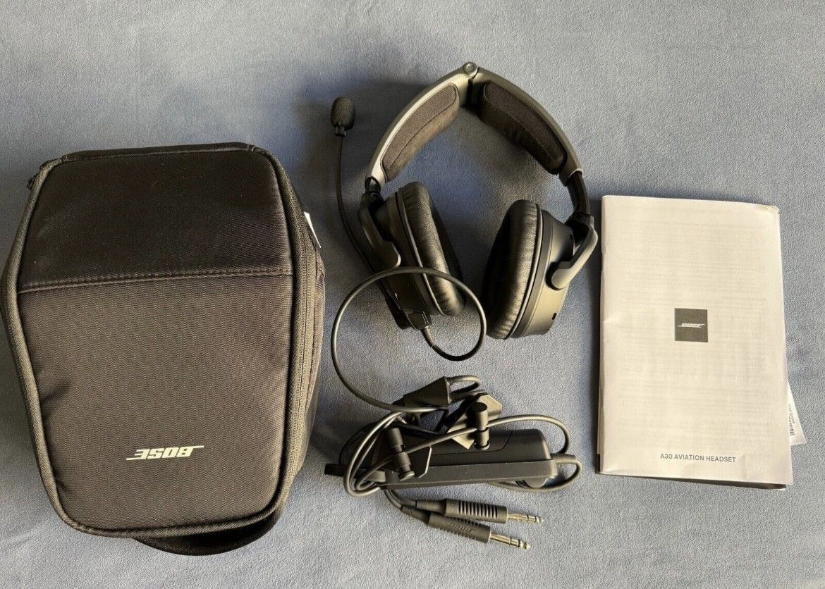 Bose A30 Aviation ANR Headset (GA Dual Plug): Enhanced Noise Cancellation