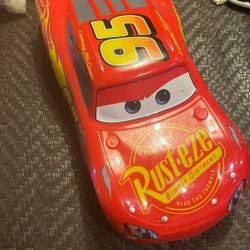 Disney Pixar Cars 3 Lightning McQueen 10-inch R/C Vehicle 