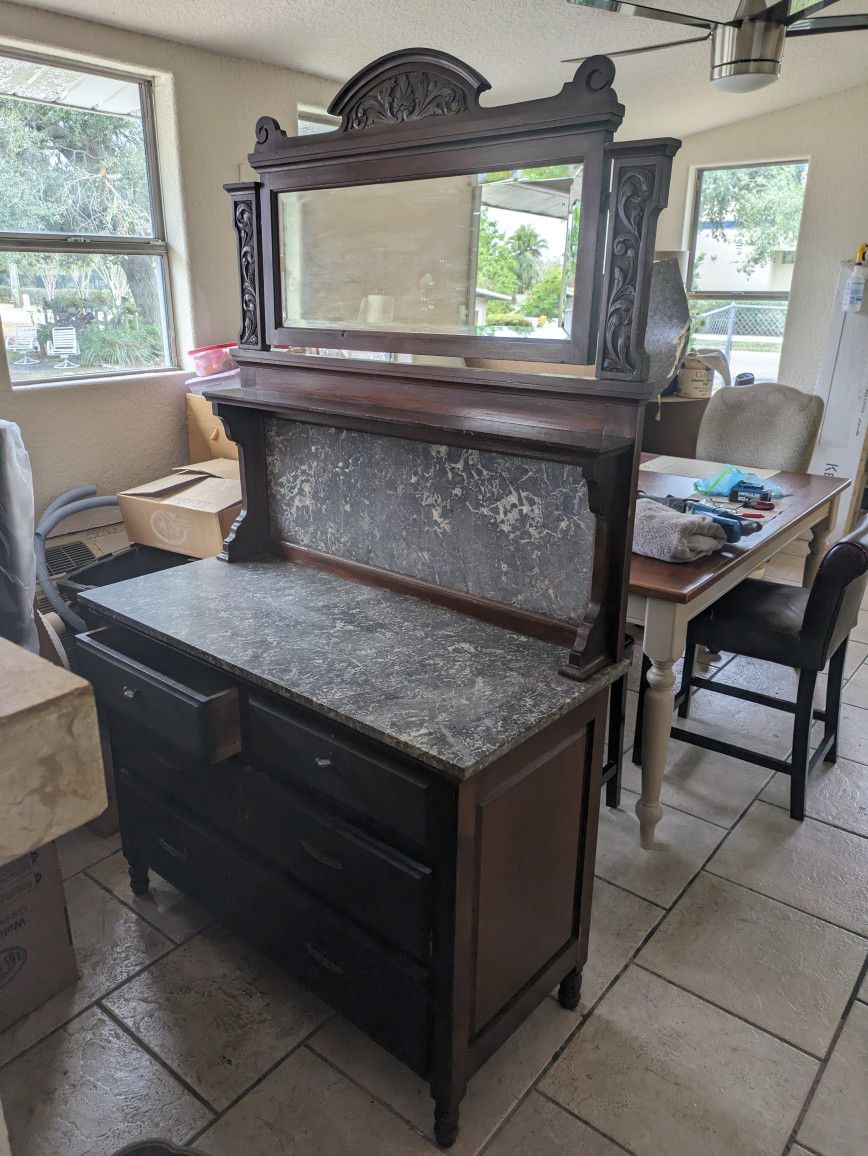 Antique Dresser With Spinning Mirror 