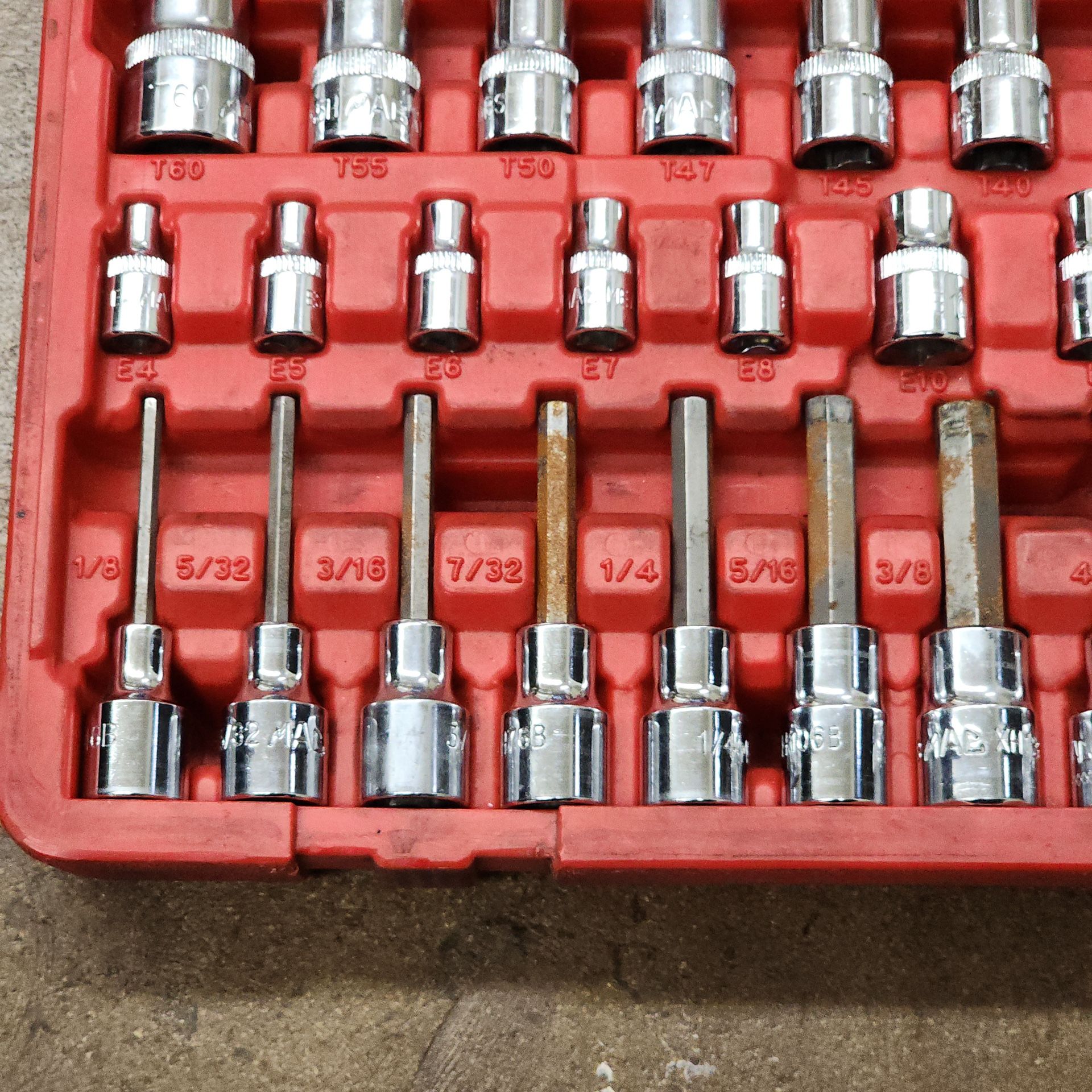 MAC Tools 50 Piece Master Hex And Star Torx Bit Socket Set 