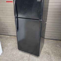 Frigidaire Refrigerator 