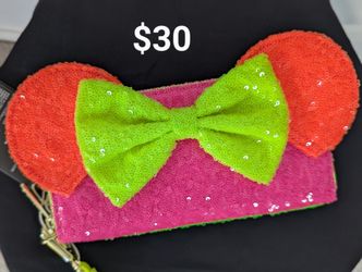 Disney Minnie Wallet/Brand New From Factory 