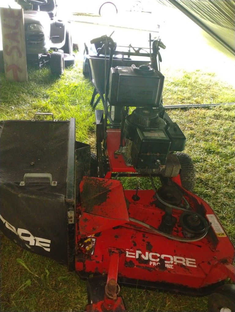 32 In Encore Mower Walk Behind