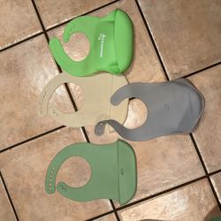 Silicone Bibs 
