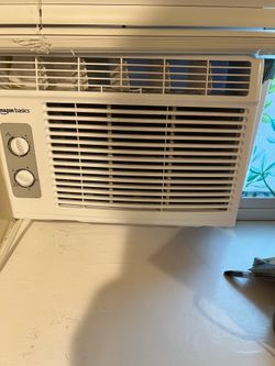 5000-BTU Window Air Conditioner