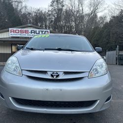 2009 Toyota Sienna 