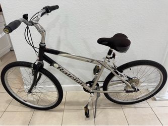 Bicycle Raleigh  sc7. Frame in aluminum. Rim 26” . Good tires good condition.