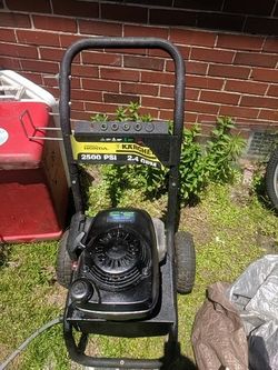 Honda powered pressure washer