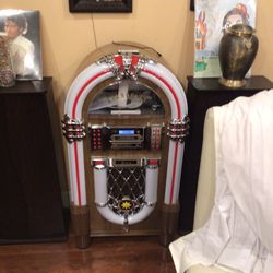 Arkrocket Jukebox
