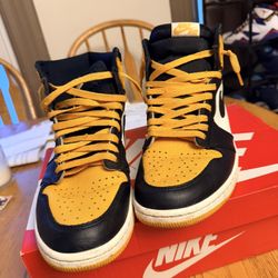 High Top Jordan 1s Taxi Sz.11