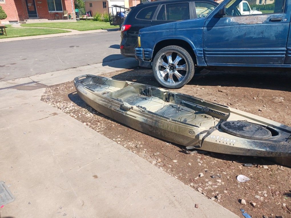 Canoe