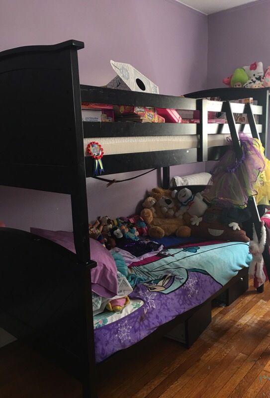 Bunk Beds With Ladder And Mattress For In Belleville Nj Offerup Bunk Beds With Ladder And Mattress Belleville Nj