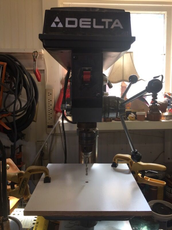 Delta 14-040 drill press in good working condition