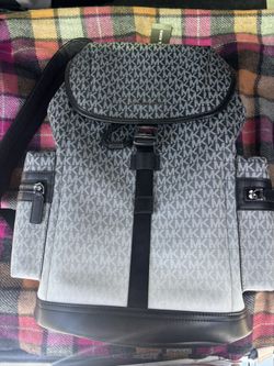 Micheal kors backpack