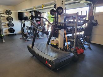Trueform Trainer Curved Treadmill