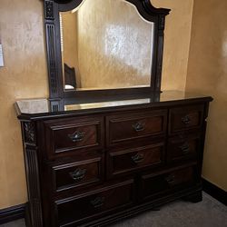 Ashley Queen Bedroom Set