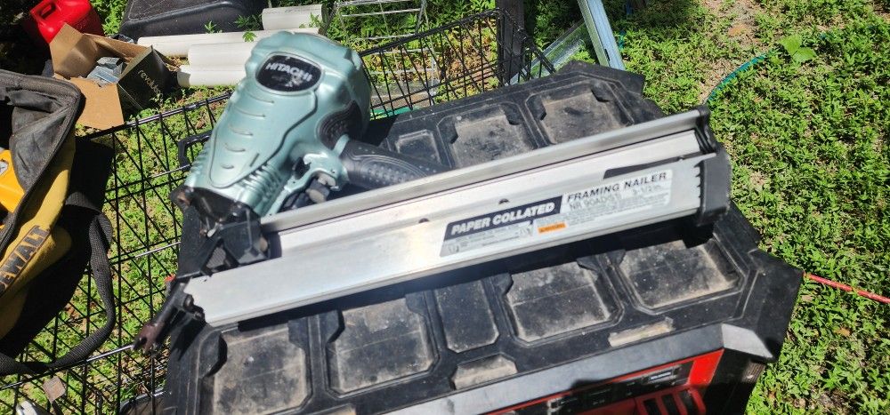Hitachi Framing Nailer 