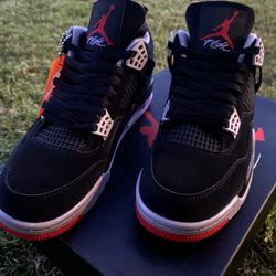 Jordan 4 Bred
