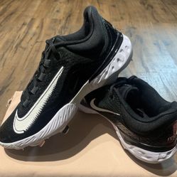 Nike Huarache Metal Men’s Premium Baseball Cleats (Size: 11.5)