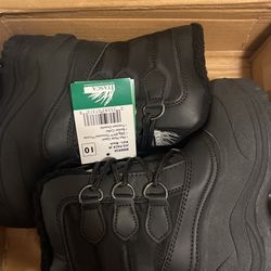Kids Size 10 snow boots