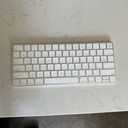 Apple Magic Keyboard