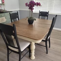 Farmhouse Dining Room Table 