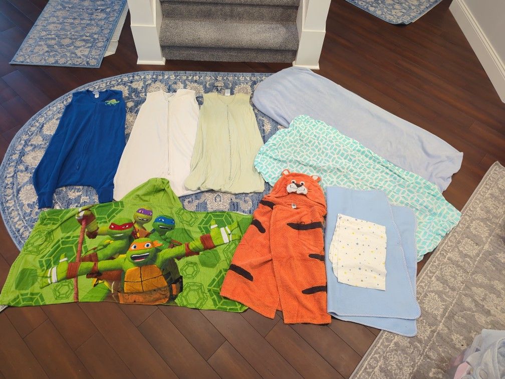 Toddler Boy Sleeping And Bathing Set