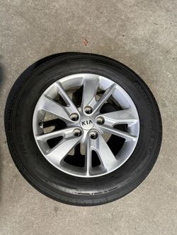 16” KIA SPARE  5x114.3 BOLT PATTERN USED WHEEL AND TIRE