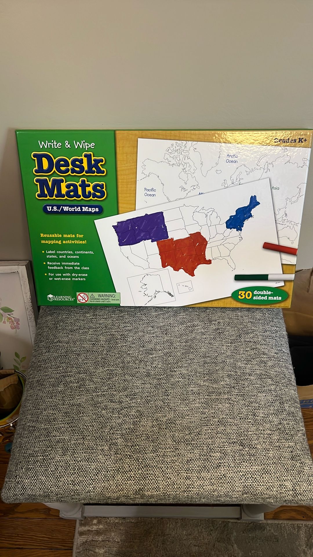 USA/World Write & Wipe Desk Mats Set Of 30