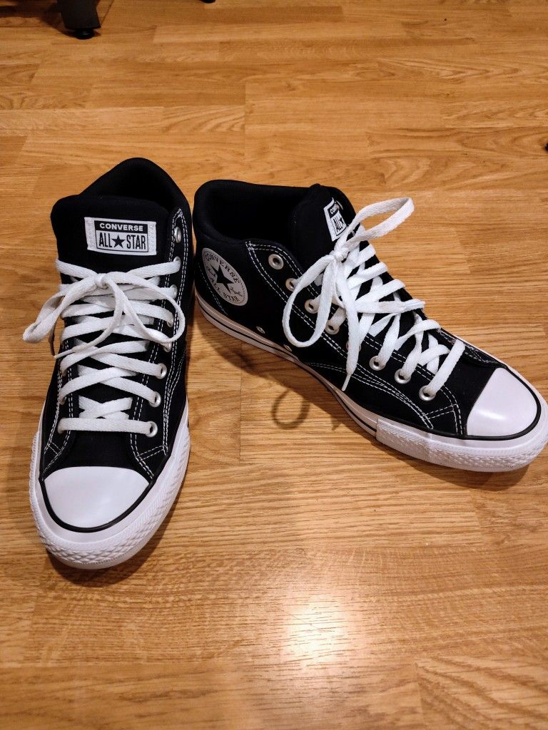Black And White Converse Chuck Taylor Size 12 Men