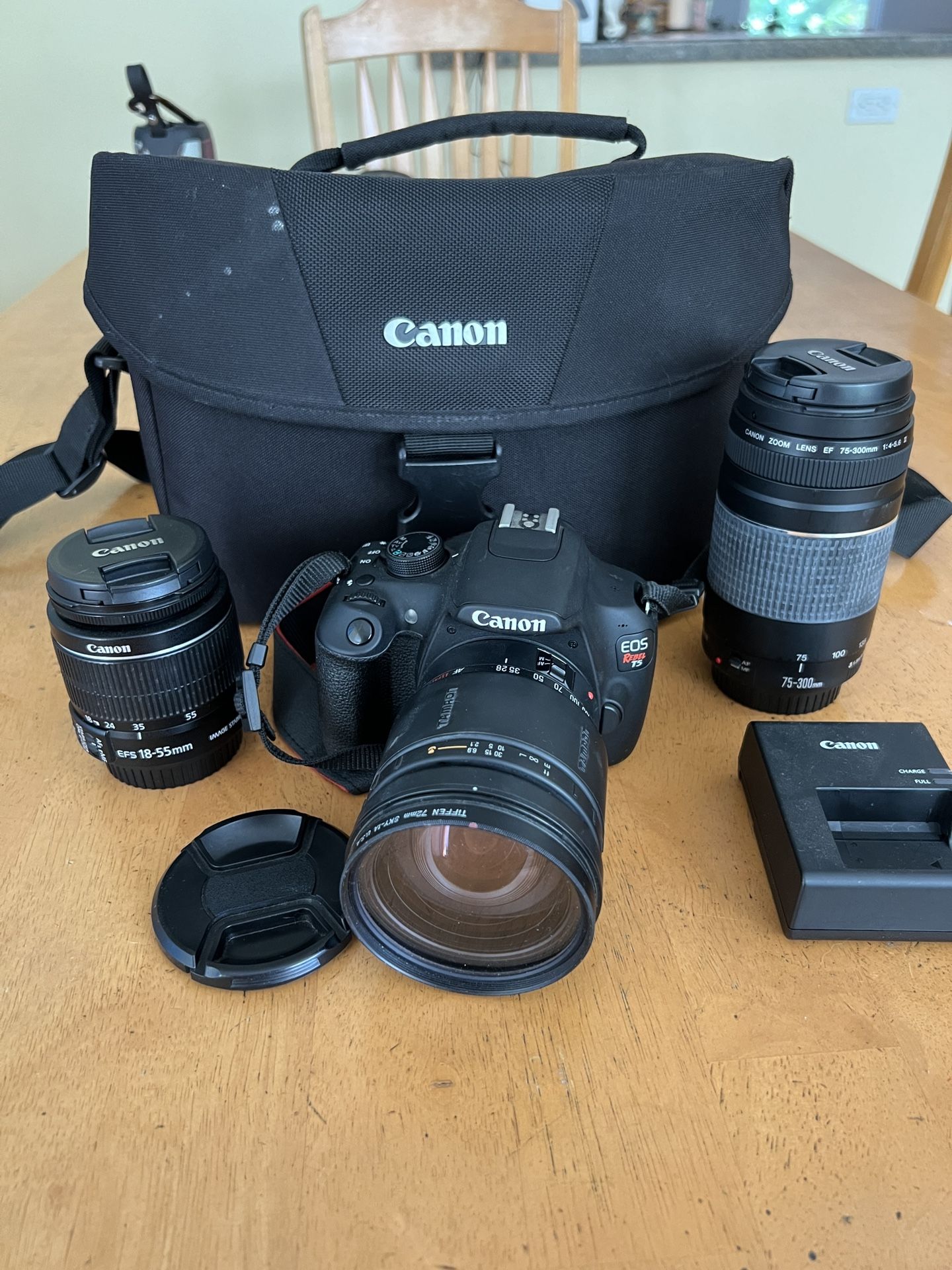 Canon EOS Rebel T5 With Lenses