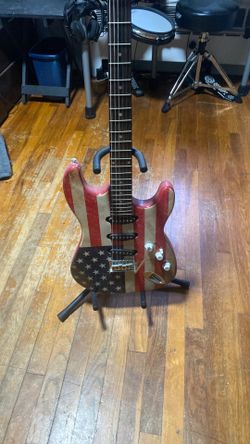 Electric Guitar from Six Flags