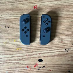 Nintendo Switch Joy Cons  Grey