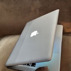 Apple MacBook Pro 13” Intel I5 Processor 8GB RAM 256GB SSD $140