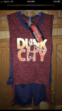 Boys boys 3T brand new w tags niños Nuevo