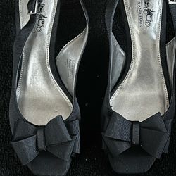 Women’s Shoes 